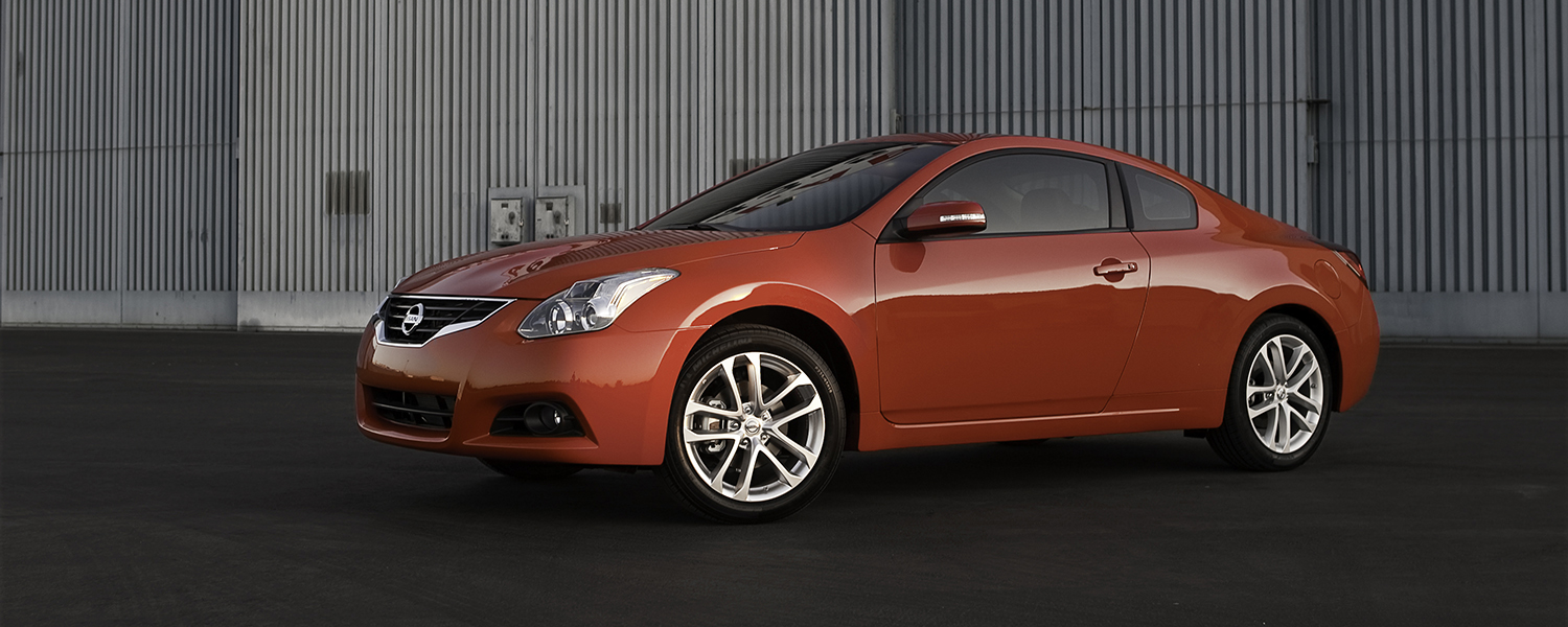 2013 Nissan Altima Coupe Press Kit