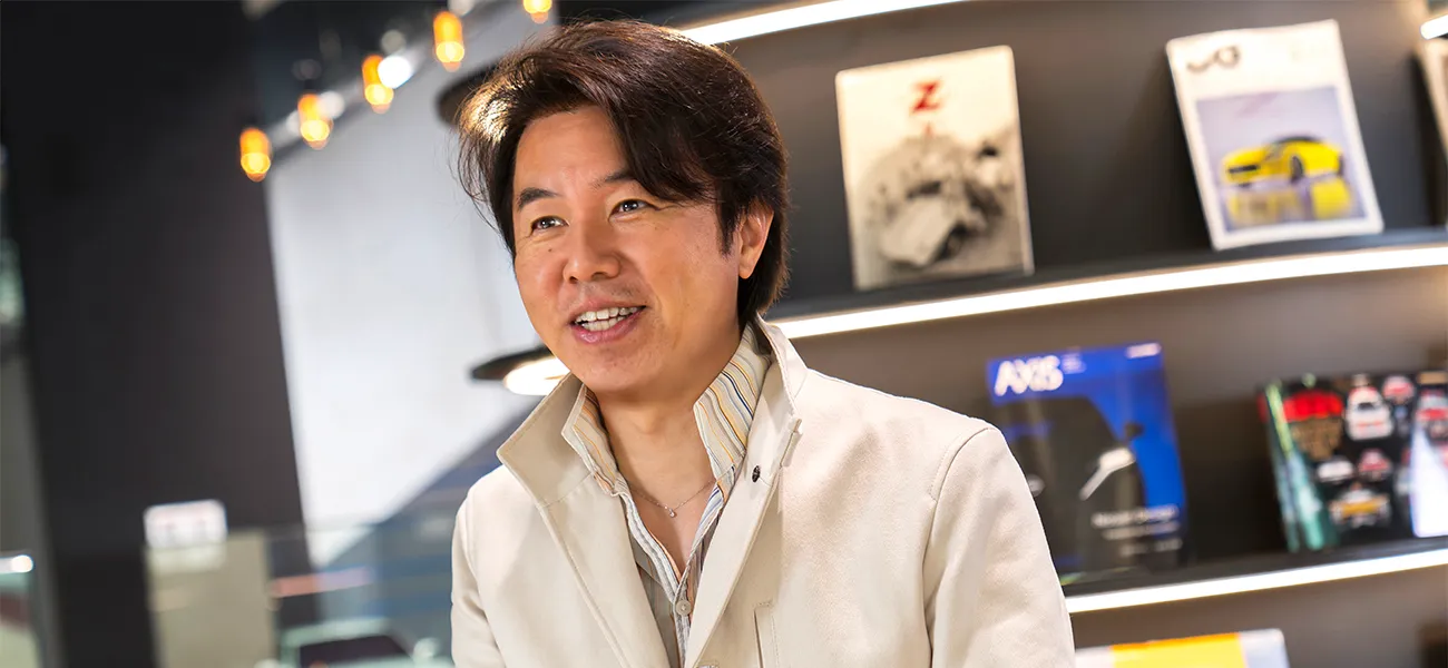A portrait of Shinichiro Irie.