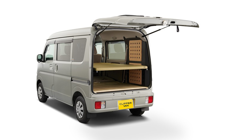 クリッパーバン「マルチラック」を発表