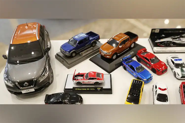 Una colección de modelos de coches.