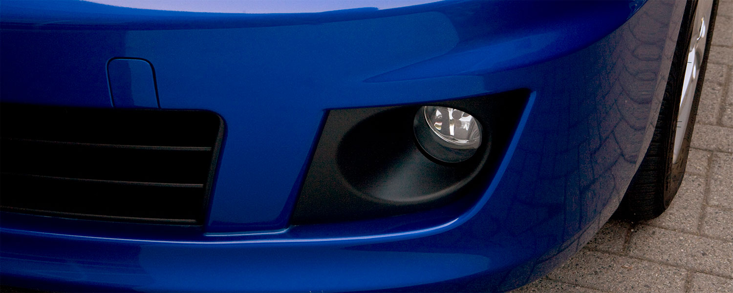 A 2011 Versa foglight