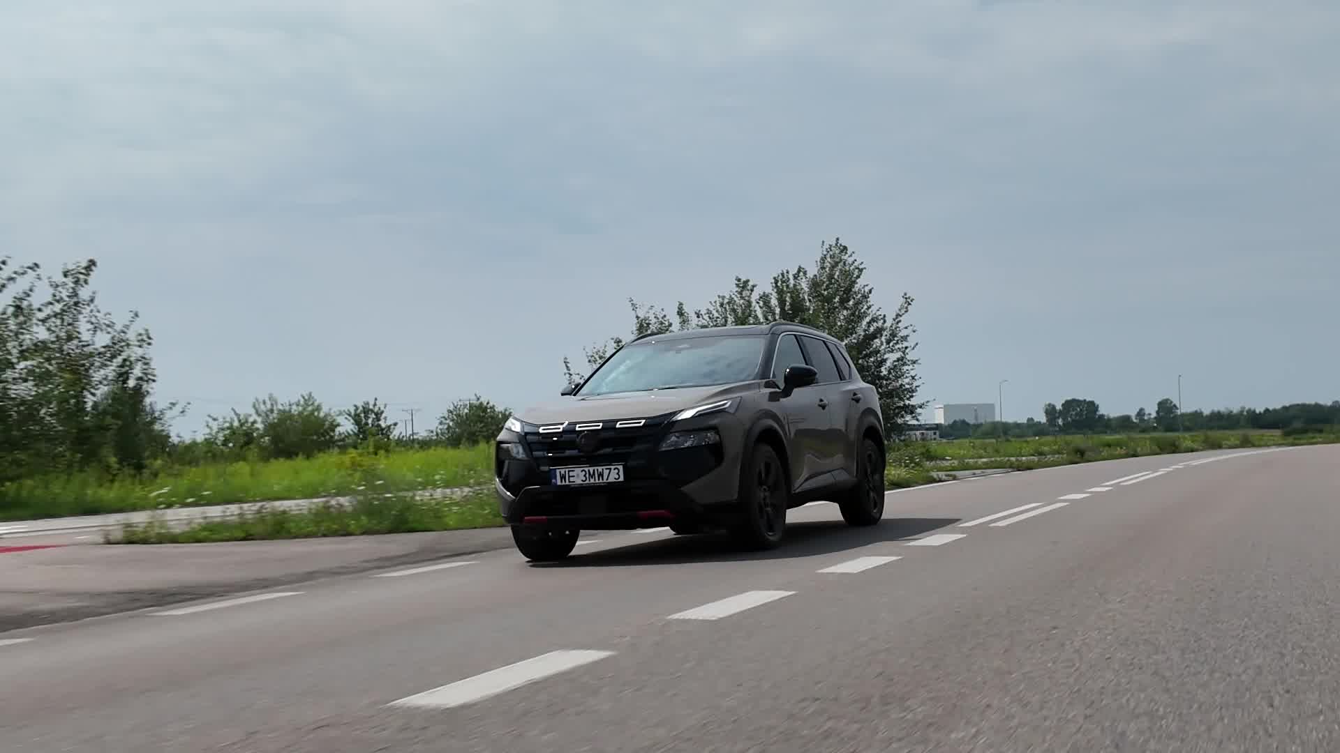 Nowy Nissan X-Trail N-Trek – B-Roll (ujęcia dynamiczne)