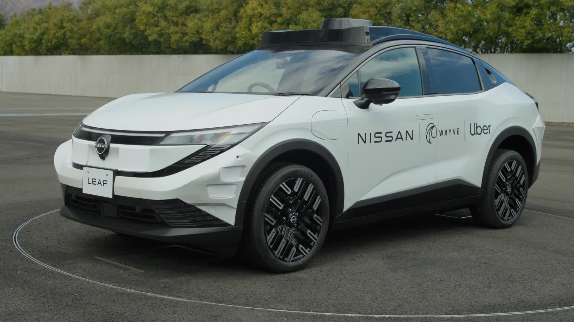 Wayve, Uber i Nissan nawiązują współpracę w zakresie usług robotaxi (B-Roll)