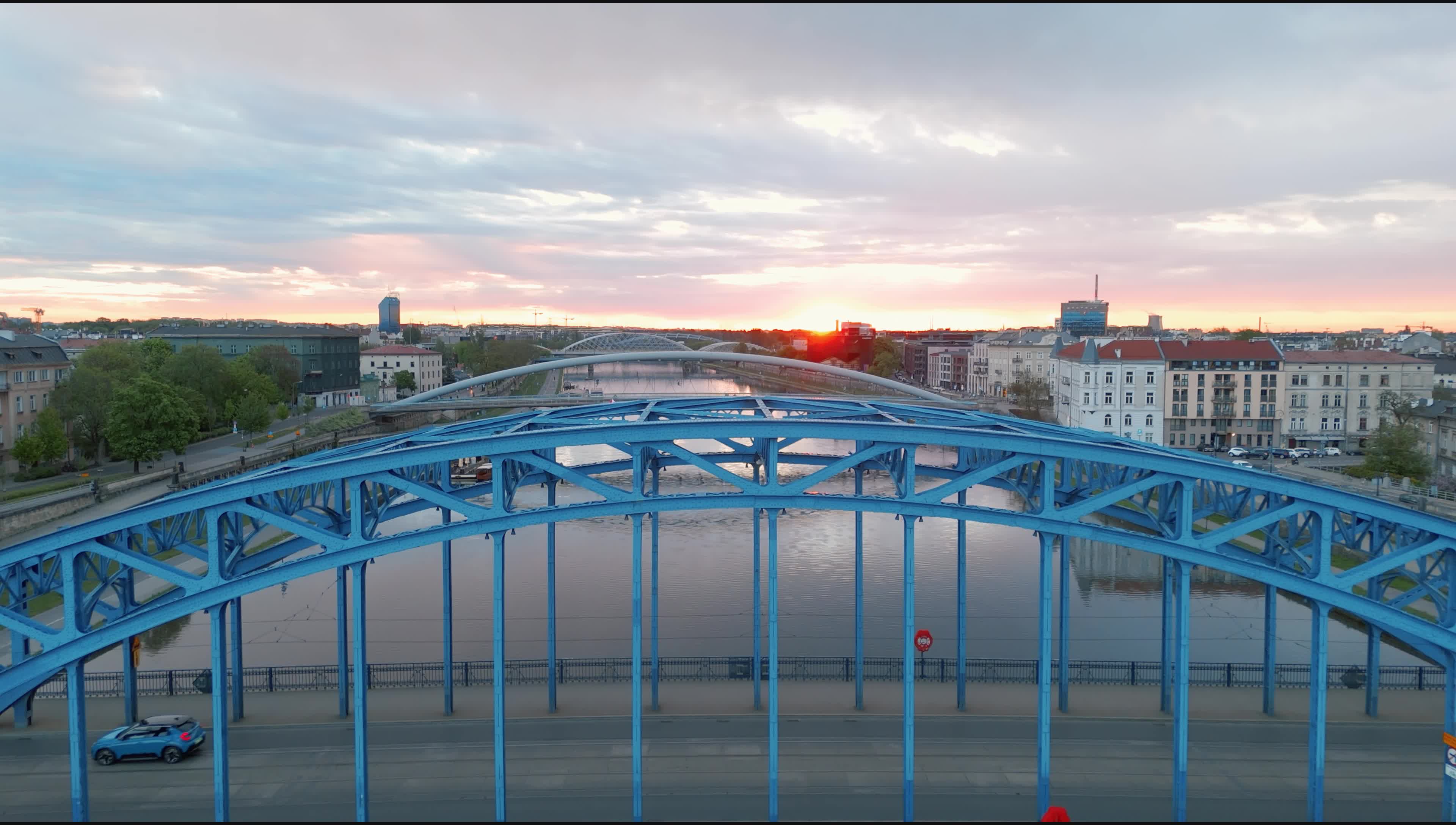 Nowy elektryczny Nissan Micra – B-Roll