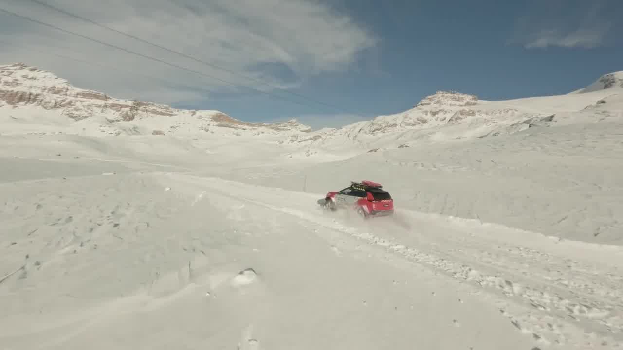 Nissan X‑Trail Mountain Rescue - B-roll video drone