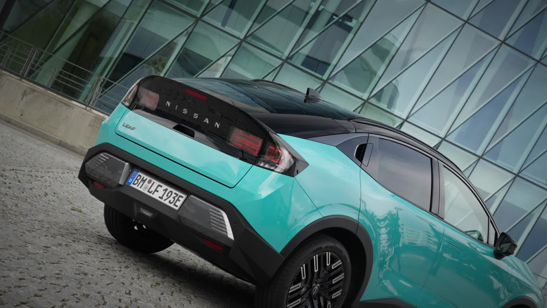 Nieuwe Nissan LEAF gaat de weg op