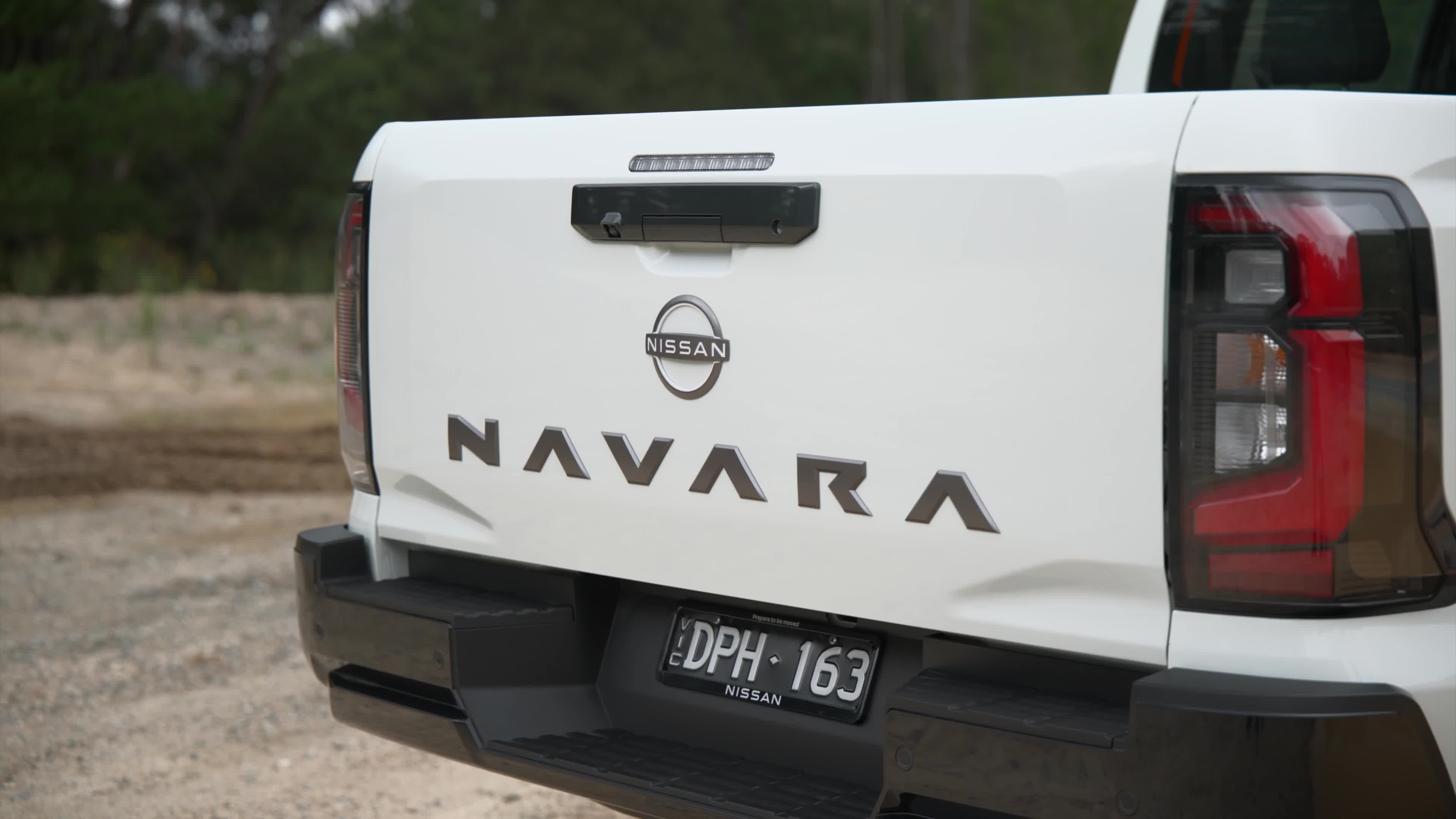2026 Nissan NAVARA SL - B-Roll