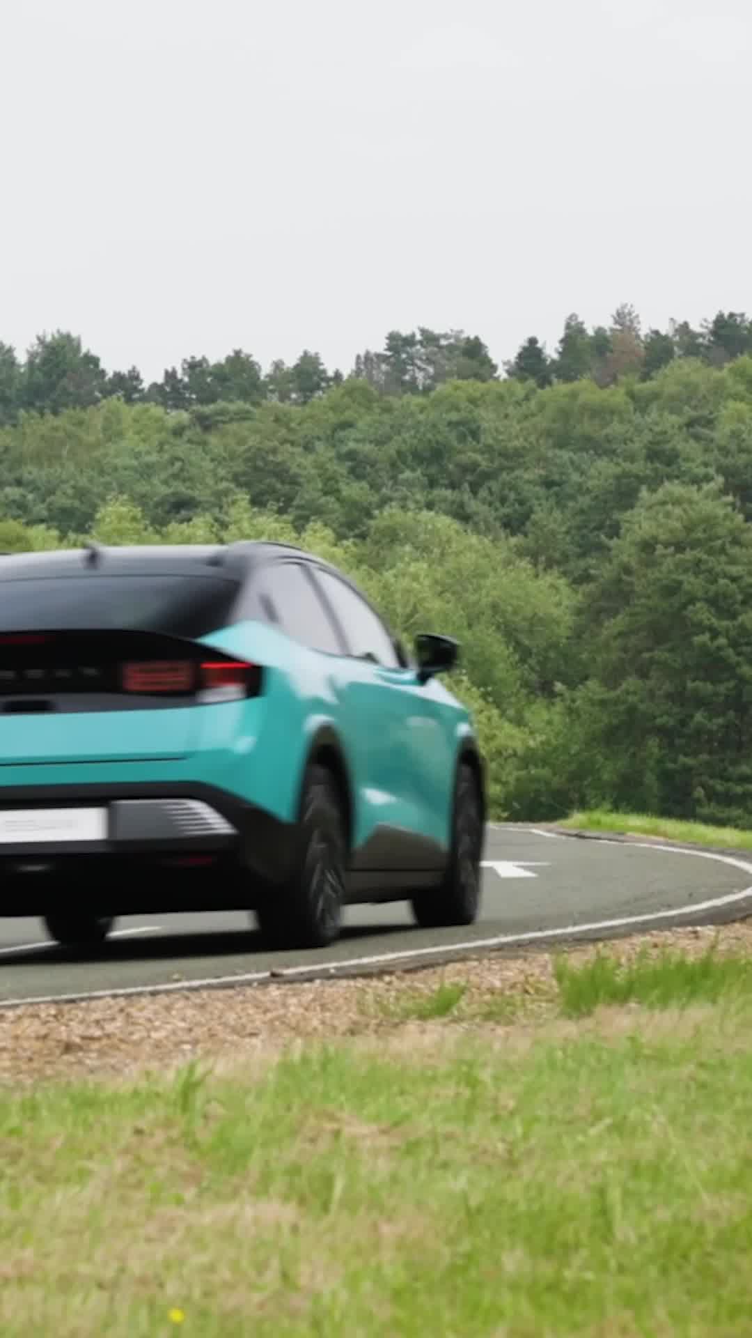 De l’usine de Sunderland à la route: Comment Nissan fabrique LEAF de 3e génération - Vidéo courte 9x16